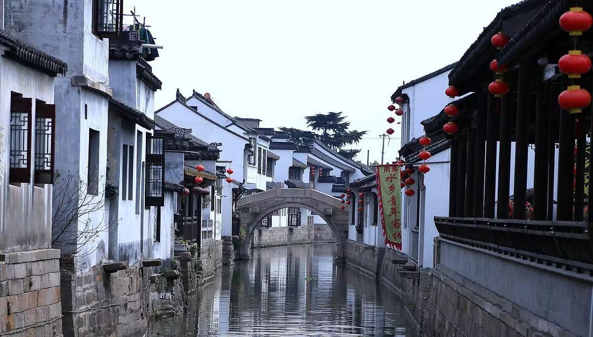 发现古老遗迹